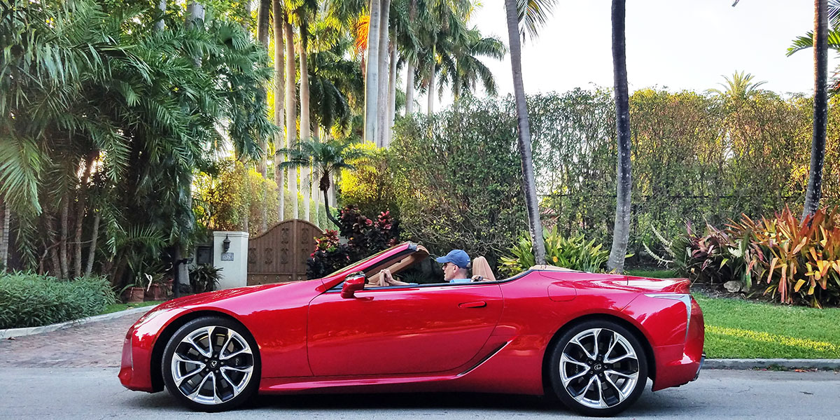 Lexus-LC500-convertible-2021-Miami-Beach