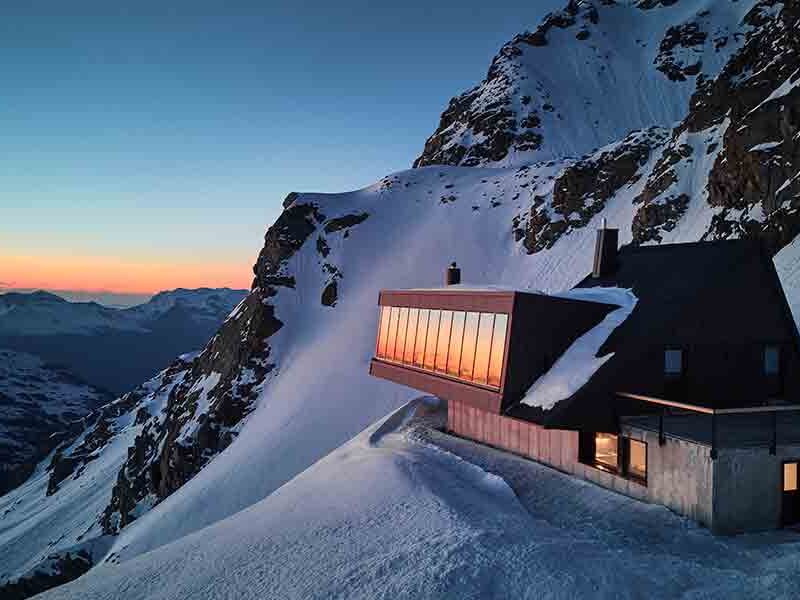 Alpine-Refuges-photo-Albrecht-Voss