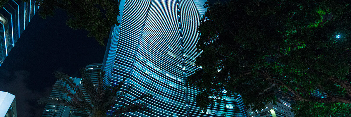 Brickell Arch Hotel,  una pausa silenciosa dentro del Miami más vertical