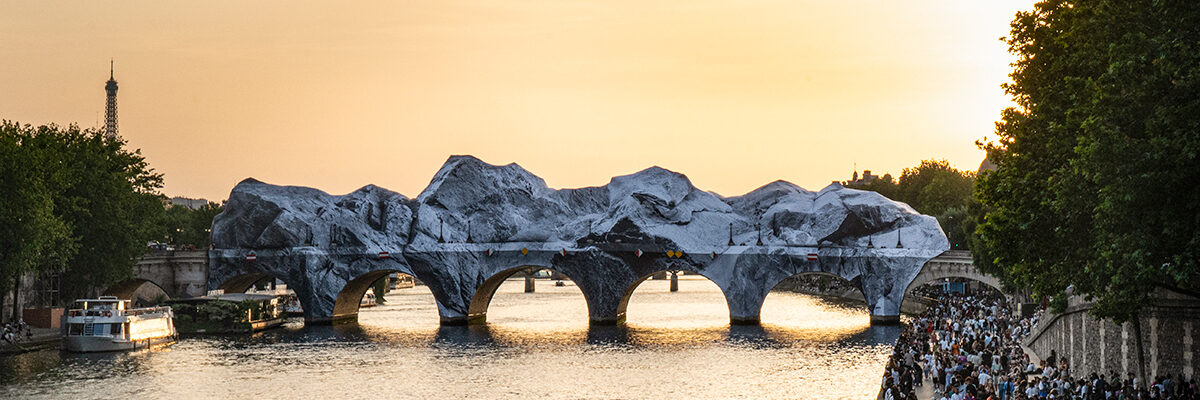 JR reinventa el Pont Neuf: el puente, la piedra y la memoria