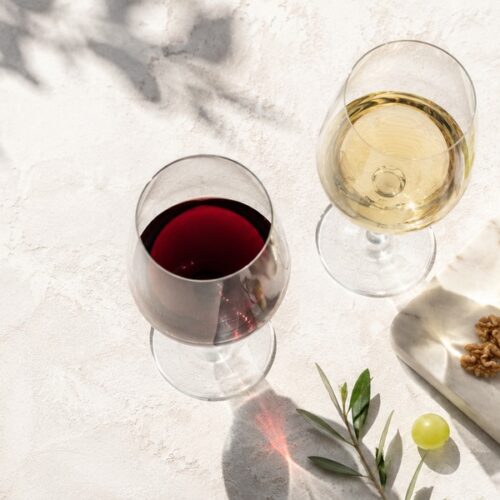 vinos-tintos-blancos-complot-1200x600